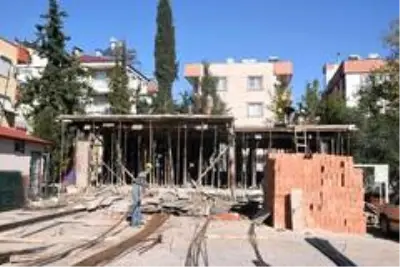 Karşıyaka'nın çehresi değişti Karşıyaka'nın çehresi değişti