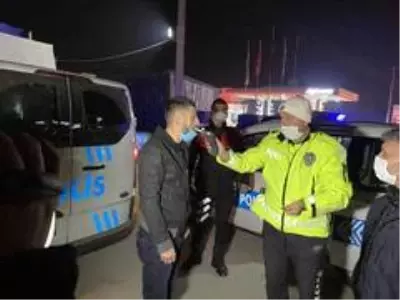 Son Dakika | Kısıtlamada sokağa çıktı, bahaneleri 'Hastaneye gidiyoruz' oldu Son Dakika | Kısıtlamada sokağa çıktı, bahaneleri 'Hastaneye gidiyoruz' oldu