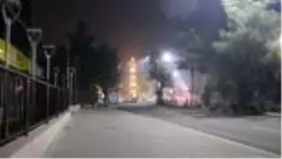 Son dakika haberi... Kısıtlamanın ardından cadde ve sokaklar boş kaldı Son dakika haberi... Kısıtlamanın ardından cadde ve sokaklar boş kaldı