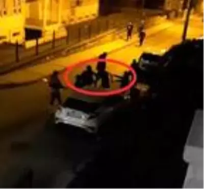 Son dakika haberi... Kısıtlamaya rağmen sokak ortasındaki kavga kamerada Son dakika haberi... Kısıtlamaya rağmen sokak ortasındaki kavga kamerada