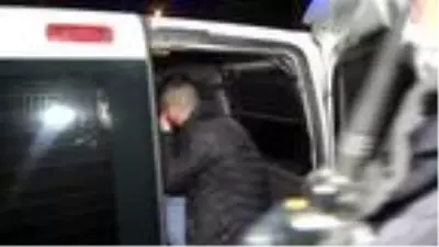 Son dakika gündem: Kısıtlamaya uymayıp kaçtı, yakalanınca gazetecilere 'Her şey bir hayal gibi gerçekten' dedi Son dakika gündem: Kısıtlamaya uymayıp kaçtı, yakalanınca gazetecilere 'Her şey bir hayal gibi gerçekten' dedi