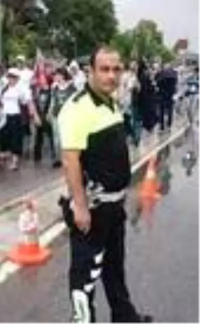 Son dakika haberleri... Kocaeli'de trafik polisi korona virüse yenik düştü Son dakika haberleri... Kocaeli'de trafik polisi korona virüse yenik düştü