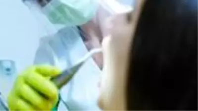 Koronanın uzun süreli etkilerinden biri daha ortaya çıktı! Hastalığı yenenler aylar sonra diş dökülmesiyle karşılaşabilir Koronanın uzun süreli etkilerinden biri daha ortaya çıktı! Hastalığı yenenler aylar sonra diş dökülmesiyle karşılaşabilir
