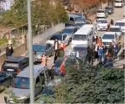 Son dakika haber... Koronavirüse rağmen davullu zurnalı gelin alma eğlencesi Son dakika haber... Koronavirüse rağmen davullu zurnalı gelin alma eğlencesi