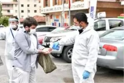 Mamak Belediye Başkanı Köse'den maske denetimi Mamak Belediye Başkanı Köse'den maske denetimi