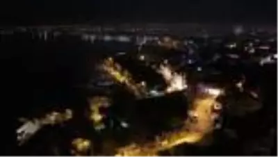 Sokağa çıkma kısıtlamasına uyuluyor Sokağa çıkma kısıtlamasına uyuluyor