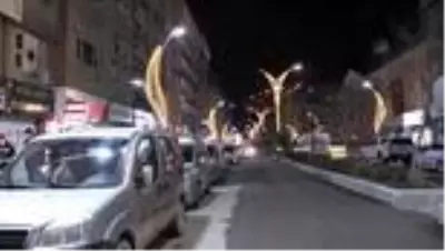 Sokaklar sessizliğe büründü Sokaklar sessizliğe büründü