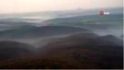 Sokağa çıkma kısıtlamasında yolar boş kaldı Sokağa çıkma kısıtlamasında yolar boş kaldı