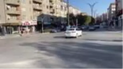 Sokağa çıkma kısıtlamasının sona ermesiyle hareketlilik arttı Sokağa çıkma kısıtlamasının sona ermesiyle hareketlilik arttı