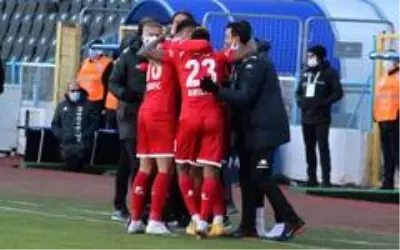 Süper Lig: BB Erzurumspor: 2 - FT Antalyaspor: 2 (Maç sonucu) Süper Lig: BB Erzurumspor: 2 - FT Antalyaspor: 2 (Maç sonucu)