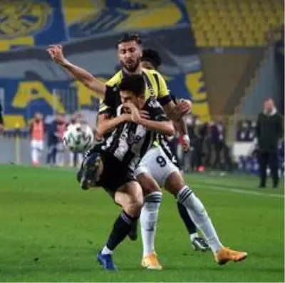 Süper Lig: Fenerbahçe: 3 - Beşiktaş: 4 (Maç sonucu)
