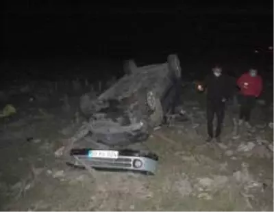 Takla atan otomobilin sürücüsü ağır yaralandı Takla atan otomobilin sürücüsü ağır yaralandı