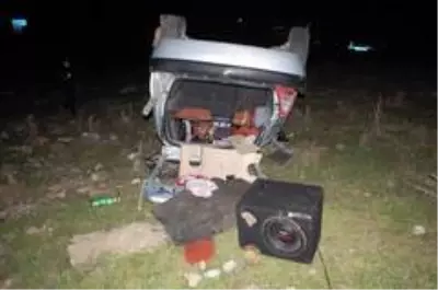 Takla atan otomobilin sürücüsü ağır yaralandı Takla atan otomobilin sürücüsü ağır yaralandı