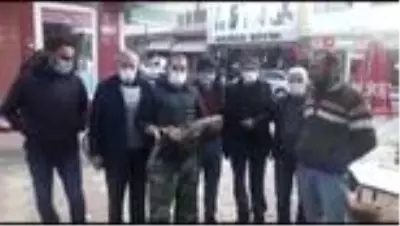 Tercan Barajında balıkçı ağına nesli tükenme tehlikesi altında olan su samuru takıldı Tercan Barajında balıkçı ağına nesli tükenme tehlikesi altında olan su samuru takıldı
