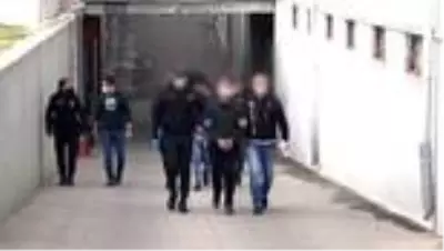 Son dakika haberleri! Uyuşturucu operasyonunda yakalanan 17 zanlıdan 11'i tutuklandı Son dakika haberleri! Uyuşturucu operasyonunda yakalanan 17 zanlıdan 11'i tutuklandı