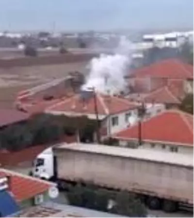 Yalnız yaşayan yaşlı kadın, evinde çıkan yangında öldü Yalnız yaşayan yaşlı kadın, evinde çıkan yangında öldü