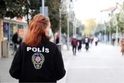 Yediği maske cezası sonrası verdiği cevap şok etti: 'İnşallah hepiniz yakalanır ceza yersiniz' Yediği maske cezası sonrası verdiği cevap şok etti: 'İnşallah hepiniz yakalanır ceza yersiniz'