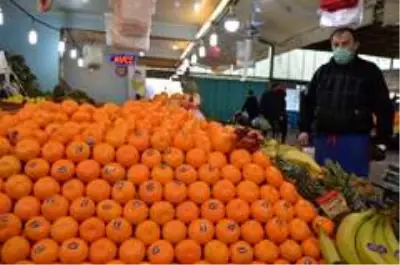 Yeni yasaklar vatandaşları manava yöneltti Yeni yasaklar vatandaşları manava yöneltti