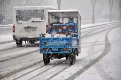 Yüksekova'da kar Yüksekova'da kar