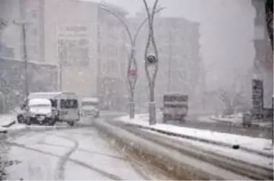 Yüksekova'da kar Yüksekova'da kar