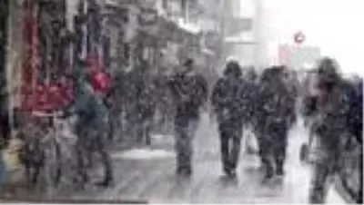 Yüksekova'da kar Yüksekova'da kar