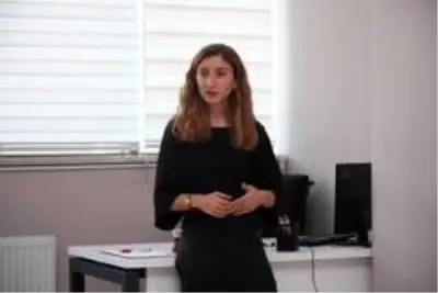Zeytinburnu Gençlik Merkezi'nde 'Greenbox' eğitimleri başladı Zeytinburnu Gençlik Merkezi'nde 'Greenbox' eğitimleri başladı