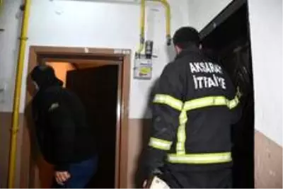 Aksaray'da baca yangını paniğe neden oldu Aksaray'da baca yangını paniğe neden oldu