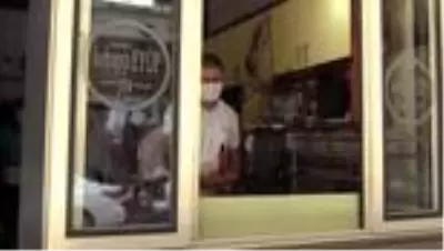 Asırlık dükkanda üç kuşaktır tescilli Tarsus kebabı yapıyorlar Asırlık dükkanda üç kuşaktır tescilli Tarsus kebabı yapıyorlar