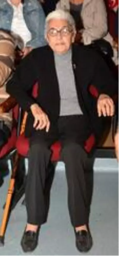 Atatürk'le çekilen fotoğrafıyla hafızalara kazınan Remziye Tatlı hayatını kaybetti Atatürk'le çekilen fotoğrafıyla hafızalara kazınan Remziye Tatlı hayatını kaybetti