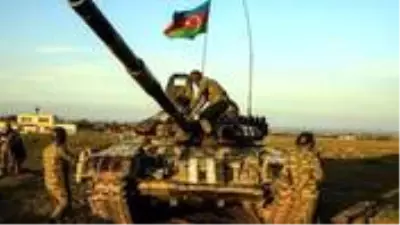Azerbaycan ordusu, 28 yıldır işgal altında bulunan Laçın'a girdi Azerbaycan ordusu, 28 yıldır işgal altında bulunan Laçın'a girdi