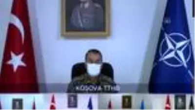 Bakan Akar'dan birlik komutanlarıyla video konferans toplantısı Bakan Akar'dan birlik komutanlarıyla video konferans toplantısı
