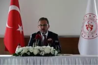 Son dakika haberi! Bakan Kasapoğlu, Yüksekova Belediyesporlu futbolcuları kabul etti Son dakika haberi! Bakan Kasapoğlu, Yüksekova Belediyesporlu futbolcuları kabul etti