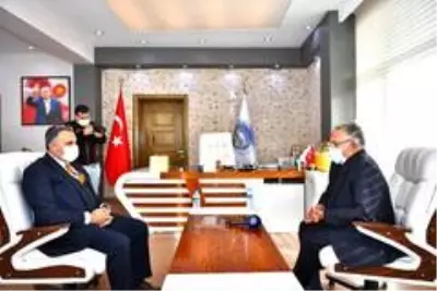Başkan Büyükkılıç Develi'de Başkan Büyükkılıç Develi'de