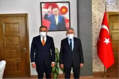 Başkan Büyükkılıç Develi'de Başkan Büyükkılıç Develi'de