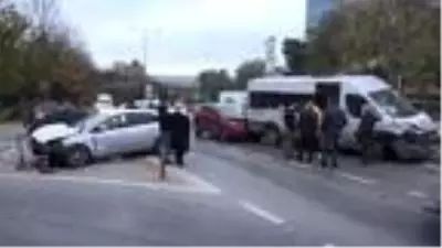 Son dakika: - Halıcıoğlu'nda zincirleme kaza: 4 yaralı Son dakika: - Halıcıoğlu'nda zincirleme kaza: 4 yaralı