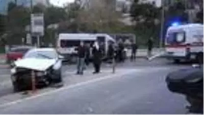 Son dakika: - Halıcıoğlu'nda zincirleme kaza: 4 yaralı Son dakika: - Halıcıoğlu'nda zincirleme kaza: 4 yaralı