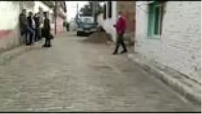 Bir kişi evinde ölü bulundu Bir kişi evinde ölü bulundu