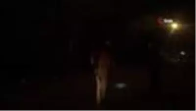 Bomba gibi patlayan elektrik telleri mahalleliyi korkuttu
