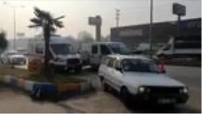 Bursa-Ankara kara yolunda iki otomobil çarpıştı: 2 ölü, 3 yaralı Bursa-Ankara kara yolunda iki otomobil çarpıştı: 2 ölü, 3 yaralı