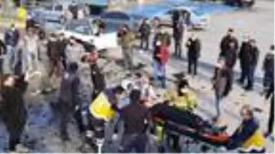 Bursa'da feci kaza! Otomobiller kafa kafaya çarpıştı: 1'i çocuk 2 ölü, 3 ağır yaralı Bursa'da feci kaza! Otomobiller kafa kafaya çarpıştı: 1'i çocuk 2 ölü, 3 ağır yaralı