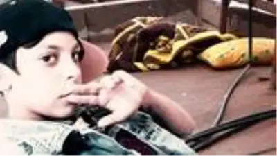 Çakmak gazı çeken 13 yaşındaki Mert, yaşamını yitirdi! Babası gözyaşları içinde isyan etti Çakmak gazı çeken 13 yaşındaki Mert, yaşamını yitirdi! Babası gözyaşları içinde isyan etti