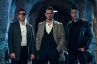 Çukur'un 105. yeni bölümünden 2. fragman yayınlandı! Sinan Engin konuk oyuncu oluyor Çukur'un 105. yeni bölümünden 2. fragman yayınlandı! Sinan Engin konuk oyuncu oluyor