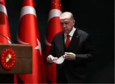 Cumhurbaşkanı Erdoğan: 'Hafta içi her gün 21.00 – 05.00 hafta sonu ise Cuma akşamından itibaren 21'den pazartesi sabah 5'e kadar geçerli olacak' Cumhurbaşkanı Erdoğan: 'Hafta içi her gün 21.00 – 05.00 hafta sonu ise Cuma akşamından itibaren 21'den pazartesi sabah 5'e kadar geçerli olacak'