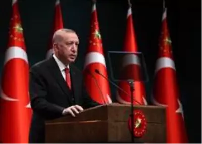 Cumhurbaşkanı Erdoğan: 'Hafta içi her gün 21.00 – 05.00 hafta sonu ise Cuma akşamından itibaren 21'den pazartesi sabah 5'e kadar geçerli olacak' Cumhurbaşkanı Erdoğan: 'Hafta içi her gün 21.00 – 05.00 hafta sonu ise Cuma akşamından itibaren 21'den pazartesi sabah 5'e kadar geçerli olacak'