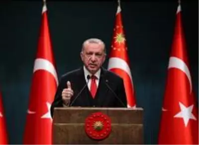 Cumhurbaşkanı Erdoğan: 'Hafta içi her gün 21.00 – 05.00 hafta sonu ise Cuma akşamından itibaren 21'den pazartesi sabah 5'e kadar geçerli olacak' Cumhurbaşkanı Erdoğan: 'Hafta içi her gün 21.00 – 05.00 hafta sonu ise Cuma akşamından itibaren 21'den pazartesi sabah 5'e kadar geçerli olacak'