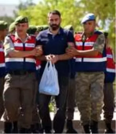 Son dakika haberi! Cumhurbaşkanına suikast timi, 'yağma' suçundan 3'üncü kez hakim karşısında Son dakika haberi! Cumhurbaşkanına suikast timi, 'yağma' suçundan 3'üncü kez hakim karşısında