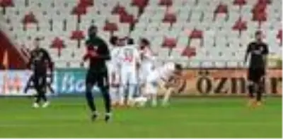 Demir Grup Sivasspor - Göztepe: 0-1 Demir Grup Sivasspor - Göztepe: 0-1