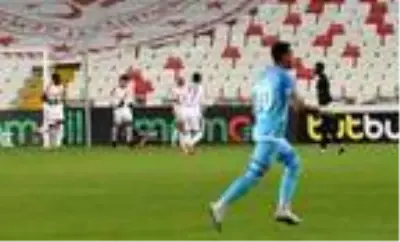 Demir Grup Sivasspor - Göztepe: 0-1 Demir Grup Sivasspor - Göztepe: 0-1