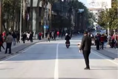Denizli'de korona virüs tedbirlerine uymayan 19 kişiye ceza kesildi Denizli'de korona virüs tedbirlerine uymayan 19 kişiye ceza kesildi