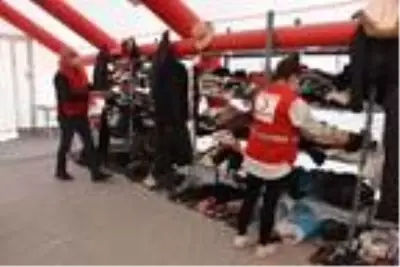 Enkazdan çıkan eşyalar, sahiplerini bekliyor Enkazdan çıkan eşyalar, sahiplerini bekliyor